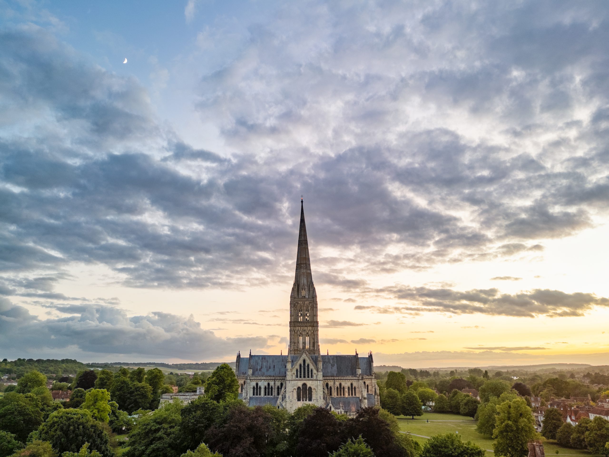 Wide shot of the CAthedral at sunset